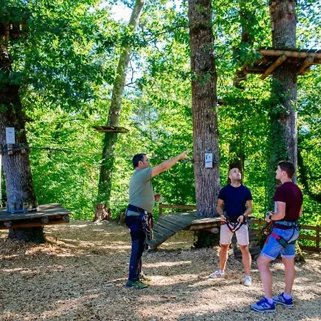 Apartament Echoppe Ancienne Boutique De Cordonnier Avec Jardin Prive Aubeterre-sur-Dronne