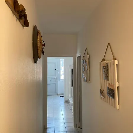 Apartament Echoppe Ancienne Boutique De Cordonnier Avec Jardin Prive