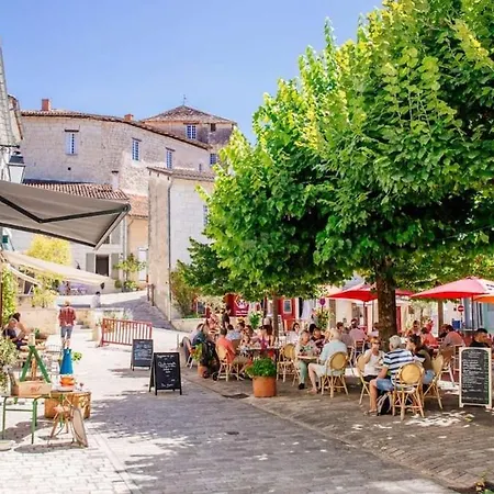 Echoppe Old Shop With Private Garden Aubeterre-sur-Dronne