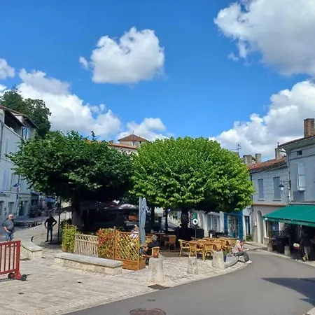 Echoppe Old Shop With Private Garden * Aubeterre-sur-Dronne