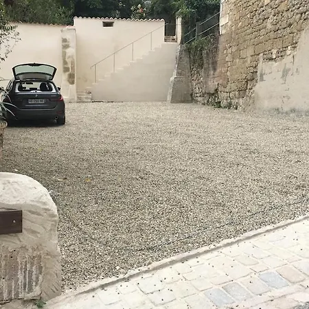 Echoppe Ancienne Boutique De Cordonnier Avec Jardin Prive