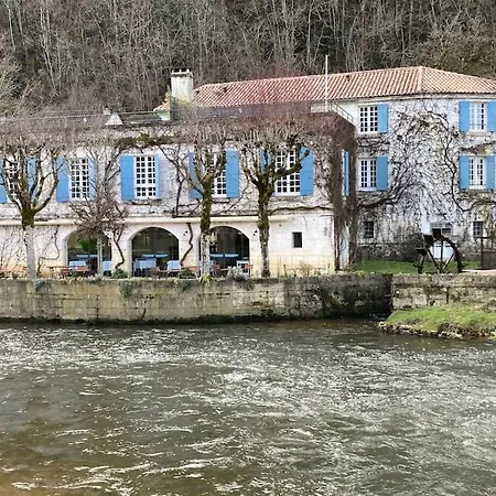 Echoppe Ancienne Boutique De Cordonnier Avec Jardin Prive