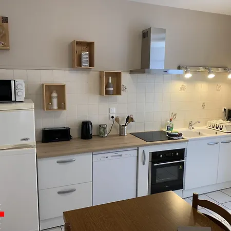 Appartamento Echoppe Ancienne Boutique De Cordonnier Avec Jardin Privé *