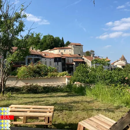 Echoppe Ancienne Boutique De Cordonnier Avec Jardin Prive Aubeterre-sur-Dronne