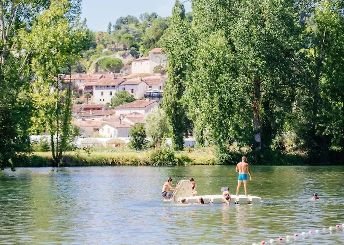 Echoppe Ancienne Boutique De Cordonnier Avec Jardin Privé Apartamento Aubeterre-sur-Dronne