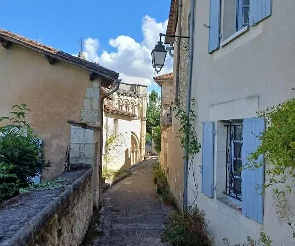 Apartamento Echoppe Ancienne Boutique De Cordonnier Avec Jardin Privé