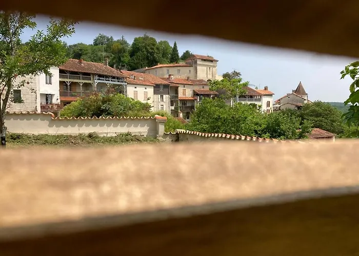 Echoppe Ancienne Boutique De Cordonnier Avec Jardin Privé Apartamento *