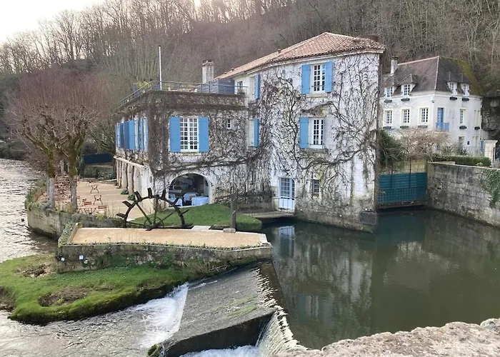Echoppe Ancienne Boutique De Cordonnier Avec Jardin Privé *