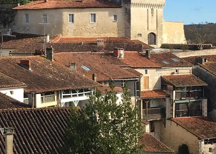 Echoppe Ancienne Boutique De Cordonnier Avec Jardin Privé * Aubeterre-sur-Dronne