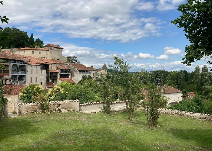 Apartamento Echoppe Ancienne Boutique De Cordonnier Avec Jardin Privé *