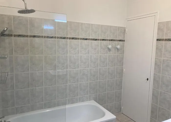 Echoppe Ancienne Boutique De Cordonnier Avec Jardin Privé Apartamento